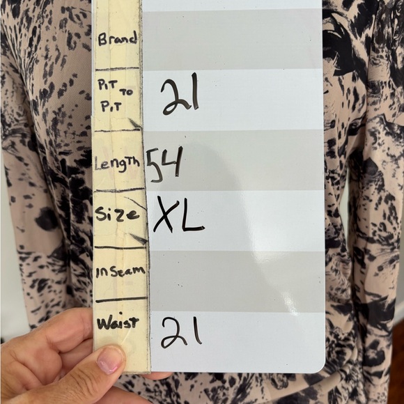 Avec Les Filles Black and Cream Long Sleeve Dress stretchy rouge side party - Picture 10 of 10